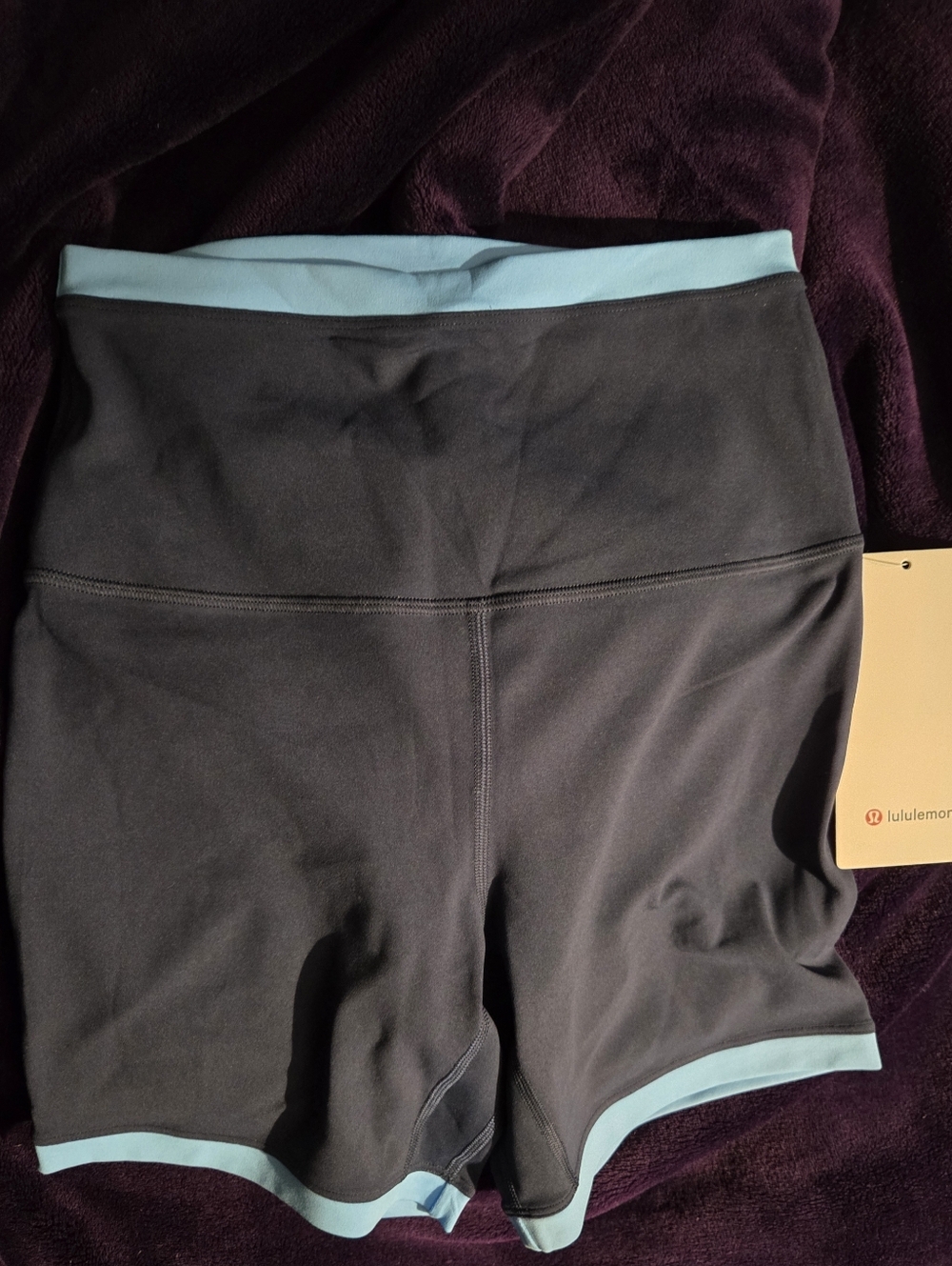 Align Short - Picture 2 of 4